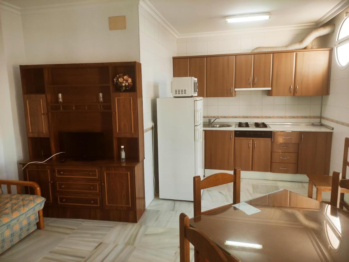 Apartamento Conileno Con Terraza โกนิล เด ลาฟรอนเตรา ภายนอก รูปภาพ