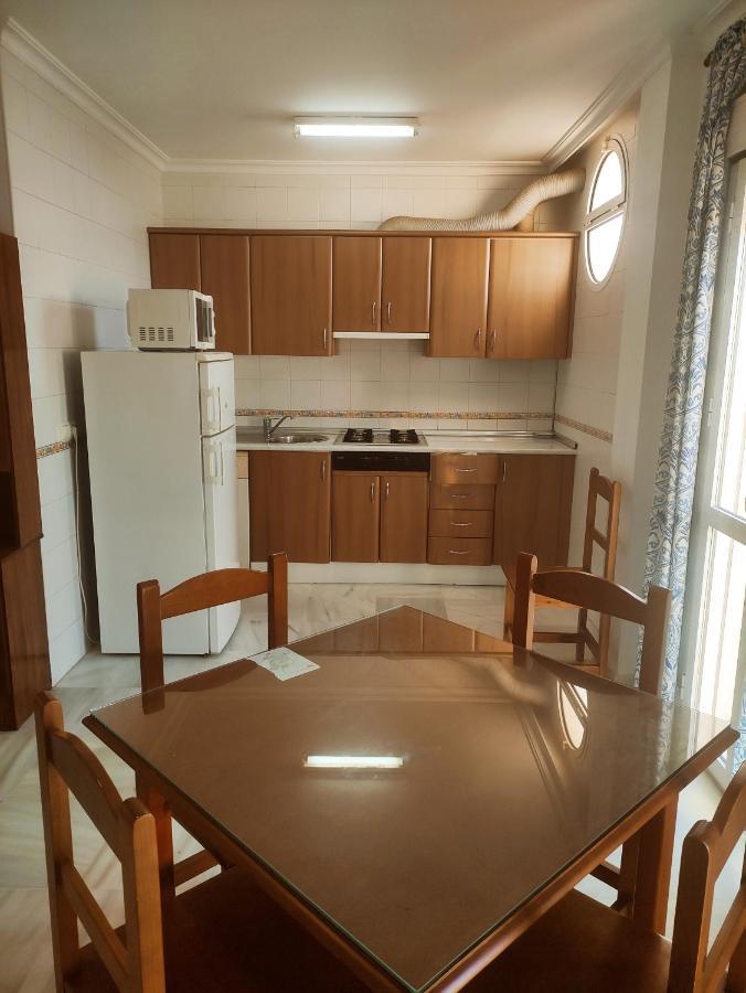Apartamento Conileno Con Terraza โกนิล เด ลาฟรอนเตรา ภายนอก รูปภาพ