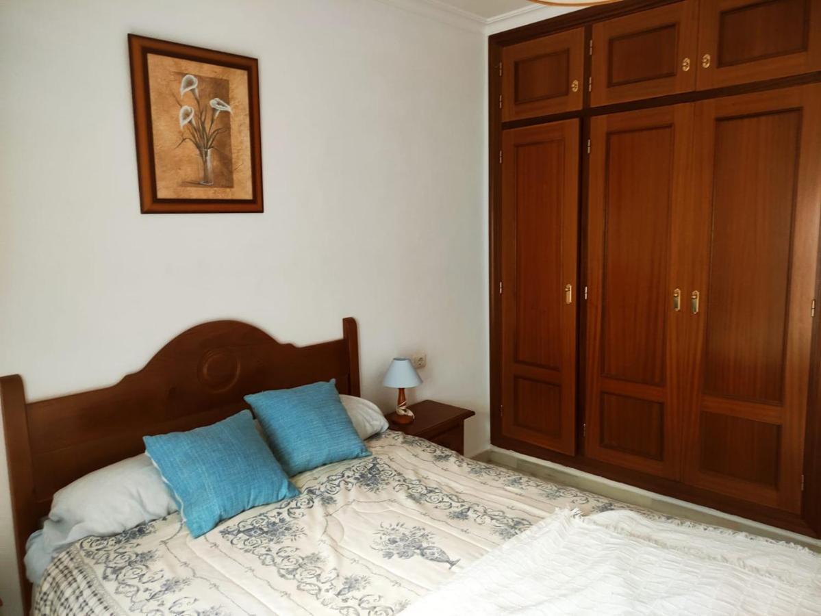 Apartamento Conileno Con Terraza โกนิล เด ลาฟรอนเตรา ภายนอก รูปภาพ